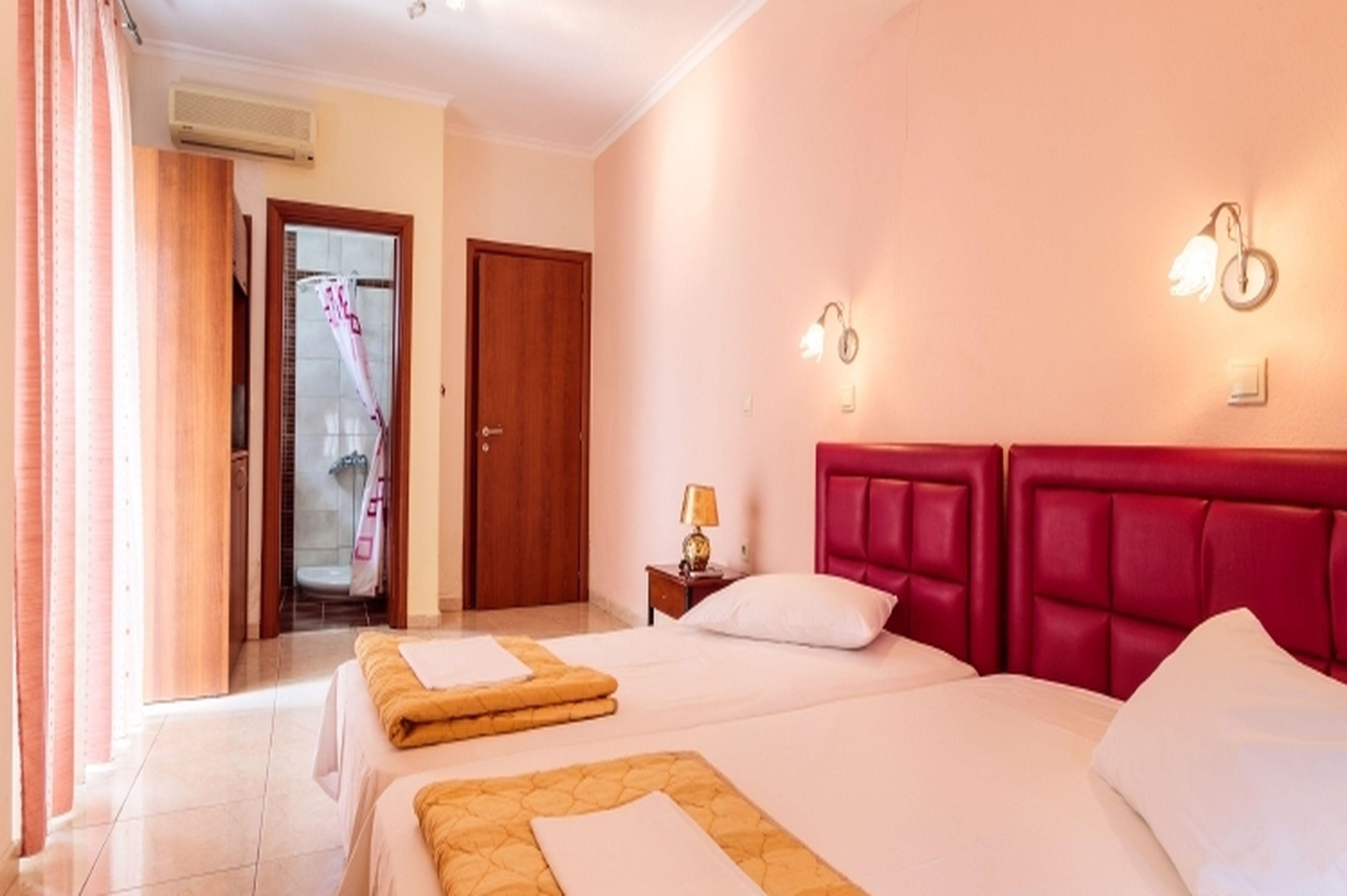 Christina Hotel Olympiakí Aktí Ngoại thất bức ảnh